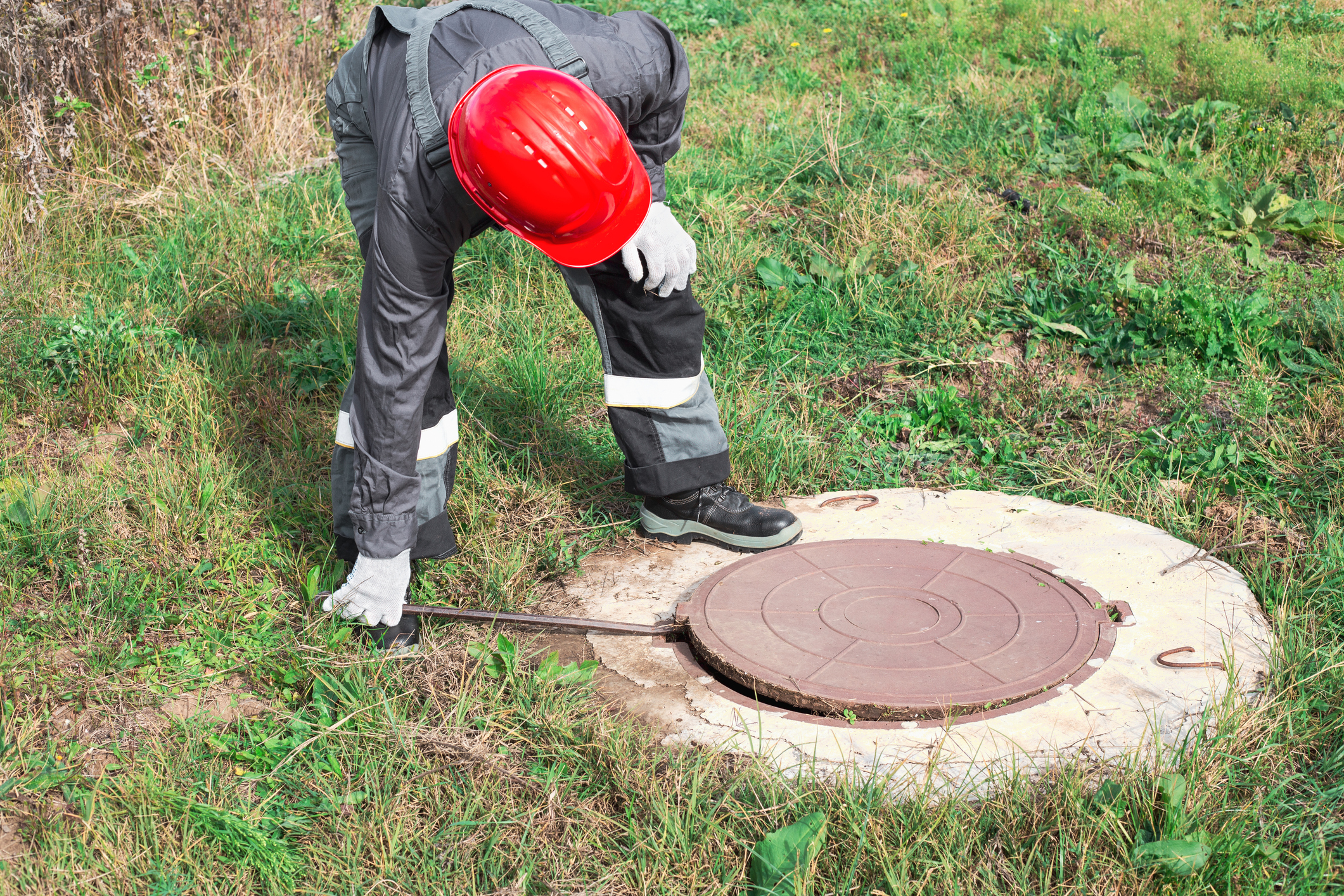 Why Timely Septic Tank Repair Saves Oregon Homeowners Thousands